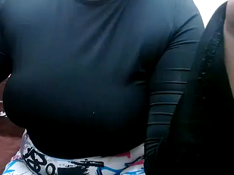 Snapshot of Roshi_Love chatting on 10, 5, 2026 Roshi Love online show from 10, 5, 2026