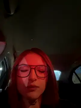 DanteAndVictoria online show from 4, 11, 2025