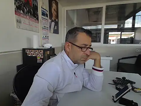 Snapshot of rafasilva3535 chatting on 30, 9, 2025 rafasilva3535 online show from 30, 9, 2025