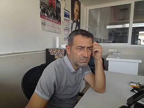 Snapshot of rafasilva3535 chatting on 2, 10, 2025 rafasilva3535 online show from 2, 10, 2025
