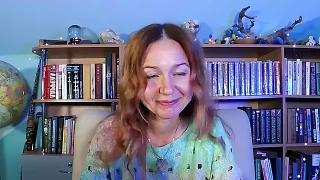 Foxilady357 online show from 15, 10, 2025