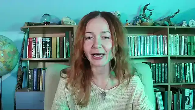 Foxilady357 online show from 19, 11, 2025