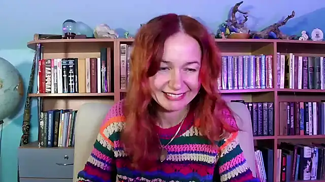 Foxilady357 online show from 17, 12, 2025