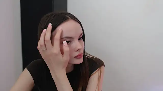 Ariella ari online show from 17, 9, 2025