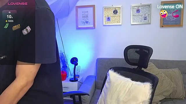 yulian vasquez online show from 15, 11, 2025