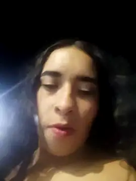 Snapshot of Valenn_fernandez chatting on 19, 5, 2026 Valenn fernandez online show from 19, 5, 2026