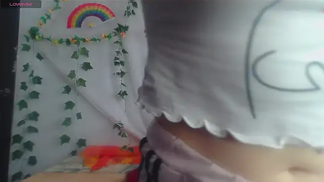 Snapshot of Mitsuha_gate chatting on 6, 2, 2026 Mitsuha gate online show from 6, 2, 2026