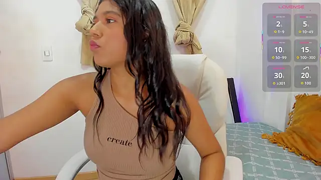 Snapshot of andrea_sanchezz chatting on 24, 10, 2025 andrea sanchezz online show from 24, 10, 2025