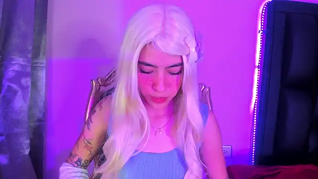 ValkaGrecco online show from 2, 11, 2025