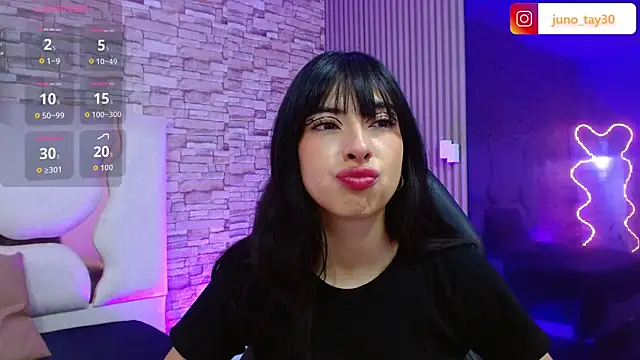 Snapshot of juno_tay chatting on 19, 9, 2025 juno tay online show from 19, 9, 2025