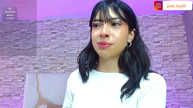 Snapshot of juno_tay chatting on 21, 9, 2025 juno tay online show from 21, 9, 2025