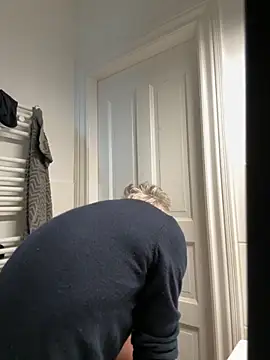 SexyLeon8 online show from 19, 9, 2025