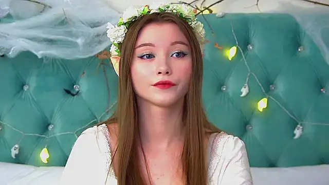 KeiraAsti online show from 26, 10, 2025