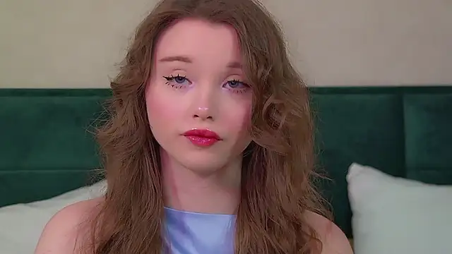 KeiraAsti online show from 24, 4, 2026