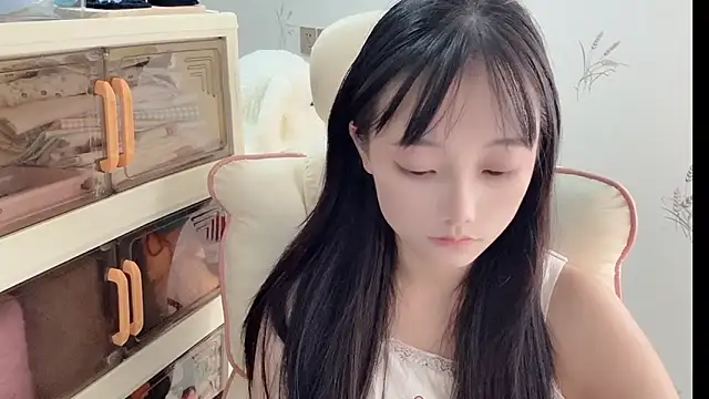 puppy-999 online show from 30, 9, 2025