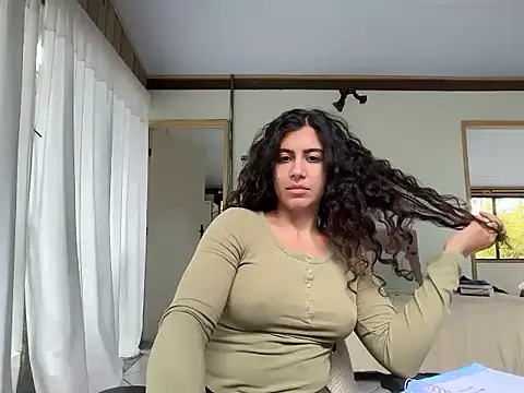 Snapshot of deusaludovica chatting on 25, 5, 2026 deusaludovica online show from 25, 5, 2026