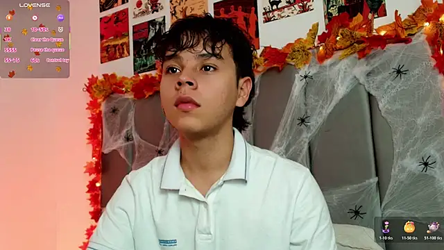 Snapshot of nico_leroy chatting on 18, 10, 2025 nico leroy online show from 18, 10, 2025