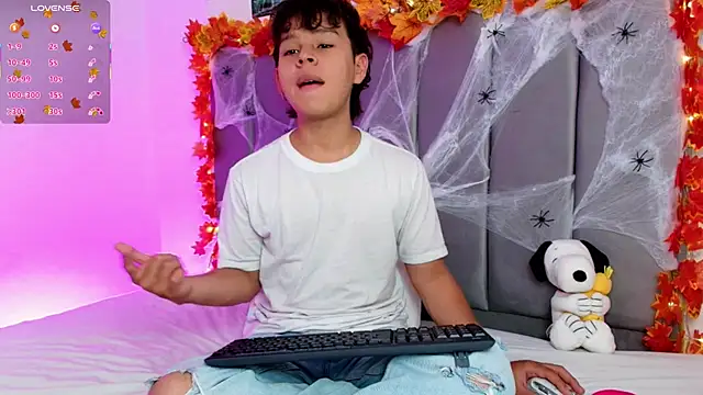 Snapshot of nico_leroy chatting on 20, 10, 2025 nico leroy online show from 20, 10, 2025