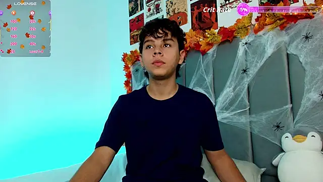 Snapshot of nico_leroy chatting on 24, 10, 2025 nico leroy online show from 24, 10, 2025