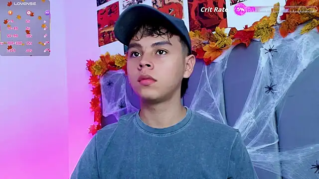 Snapshot of nico_leroy chatting on 31, 10, 2025 nico leroy online show from 31, 10, 2025