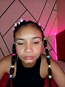 liz7skinny online show from 18, 9, 2025