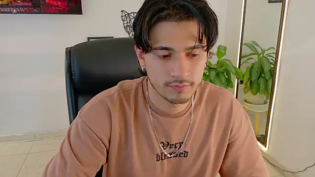 Elian savoy online show from 24, 11, 2025