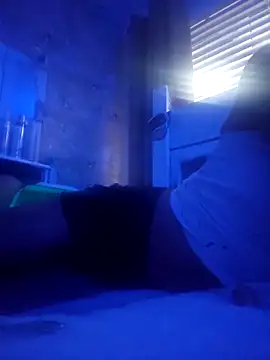 Tannedtattooed69 online show from 29, 9, 2025