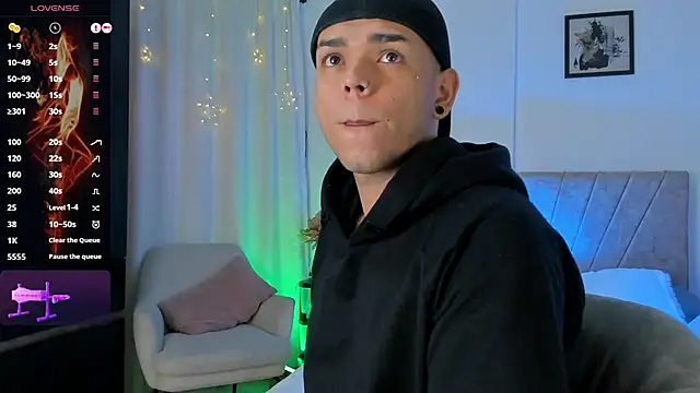 jhosepMoreno online show from 14, 10, 2025