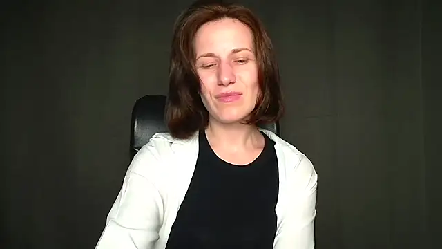 Snapshot of Kelly_Kisss chatting on 6, 5, 2026 Kelly Kisss online show from 6, 5, 2026