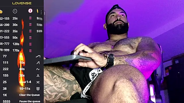 Max-prada online show from 16, 5, 2026