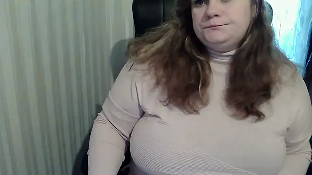 Snapshot of HollyXEva chatting on 30, 9, 2025 HollyXEva online show from 30, 9, 2025
