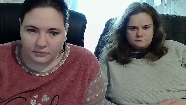 Snapshot of HollyXEva chatting on 1, 10, 2025 HollyXEva online show from 1, 10, 2025