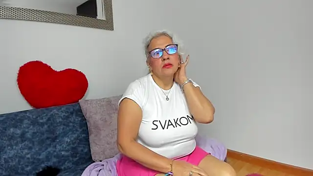 Snapshot of marilyn70 chatting on 19, 2, 2026 marilyn70 online show from 19, 2, 2026