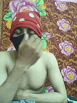 Seducing couple online show from 16, 2, 2026