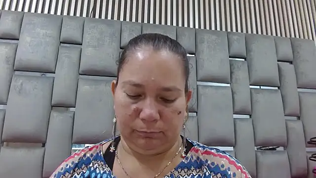 Snapshot of loly47 chatting on 8, 10, 2025 loly47 online show from 8, 10, 2025
