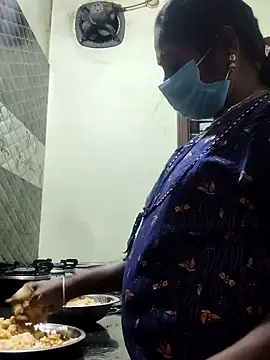 papukurty online show from 8, 11, 2025