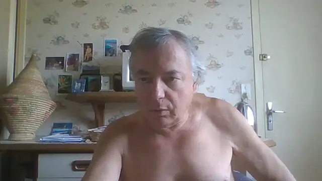 Snapshot of gegevincent chatting on 21, 6, 2026 gegevincent online show from 21, 6, 2026