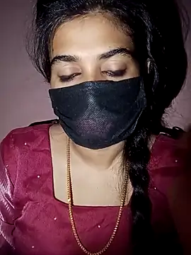 umairahaasan 1 online show from 19, 9, 2025