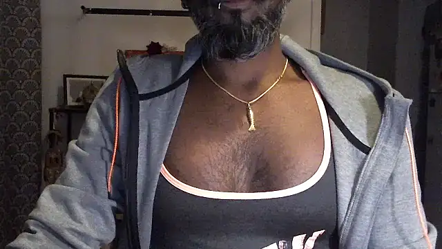 frenchblackc31 online show from 13, 10, 2025