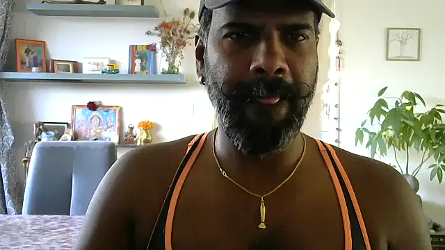 Snapshot of frenchblackc31 chatting on 2, 3, 2026 frenchblackc31 online show from 2, 3, 2026