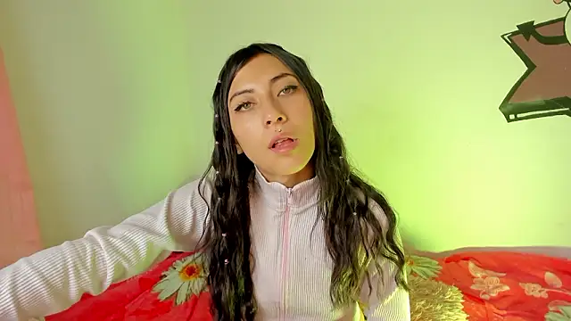 Snapshot of Alanaloiiss_ chatting on 6, 2, 2026 Alanaloiiss online show from 6, 2, 2026