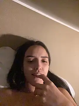 Snapshot of Casal_Wedd chatting on 18, 11, 2025 Casal Wedd online show from 18, 11, 2025