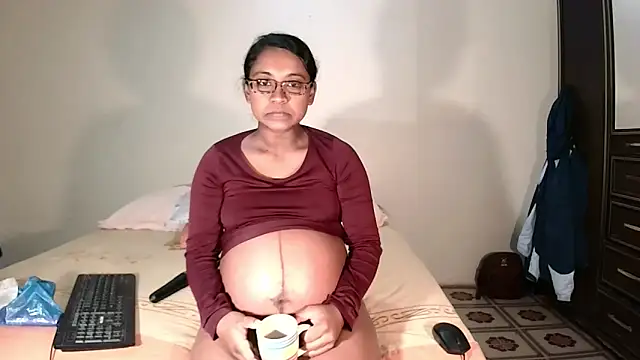 indiansweetflava online show from 20, 5, 2026