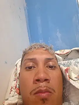Snapshot of GRUESO-CURVO chatting on 15, 1, 2026 GRUESO-CURVO online show from 15, 1, 2026