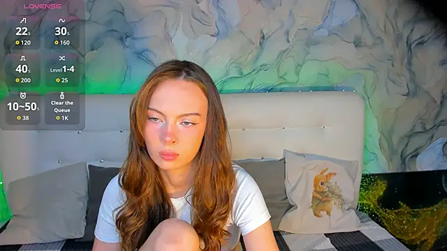 Snapshot of LolaMeddisson chatting on 1, 10, 2025 LolaMeddisson online show from 1, 10, 2025