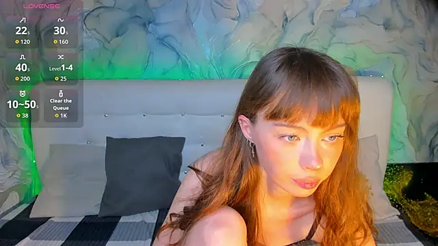 Snapshot of LolaMeddisson chatting on 11, 10, 2025 LolaMeddisson online show from 11, 10, 2025