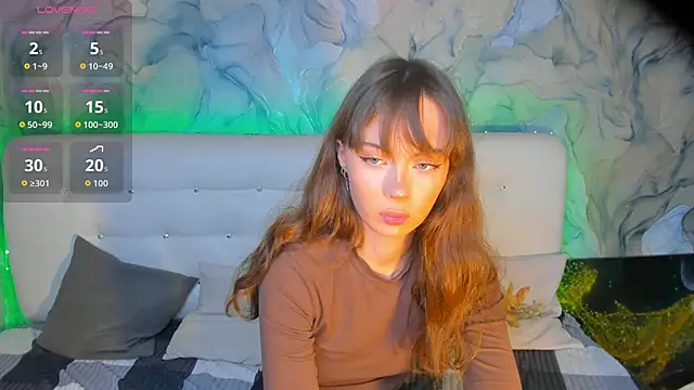 Snapshot of LolaMeddisson chatting on 5, 11, 2025 LolaMeddisson online show from 5, 11, 2025