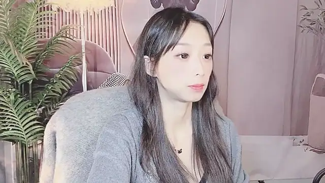 Snapshot of jiangjiang_caicai chatting on 8, 11, 2025 jiangjiang caicai online show from 8, 11, 2025