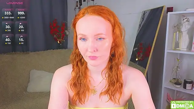 Snapshot of JoyceJones chatting on 15, 9, 2025 JoyceJones online show from 15, 9, 2025