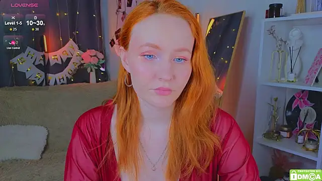 JoyceJones online show from 12, 1, 2026